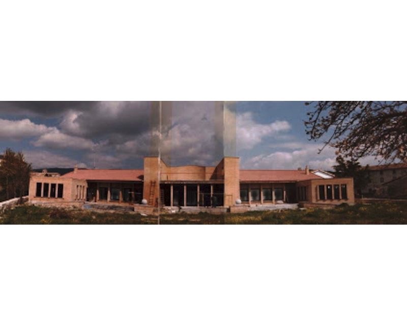 Centro Social de Iruna de Oca (Alava) 1986 imagen exterior Arquitecto Vitoria Gasteiz