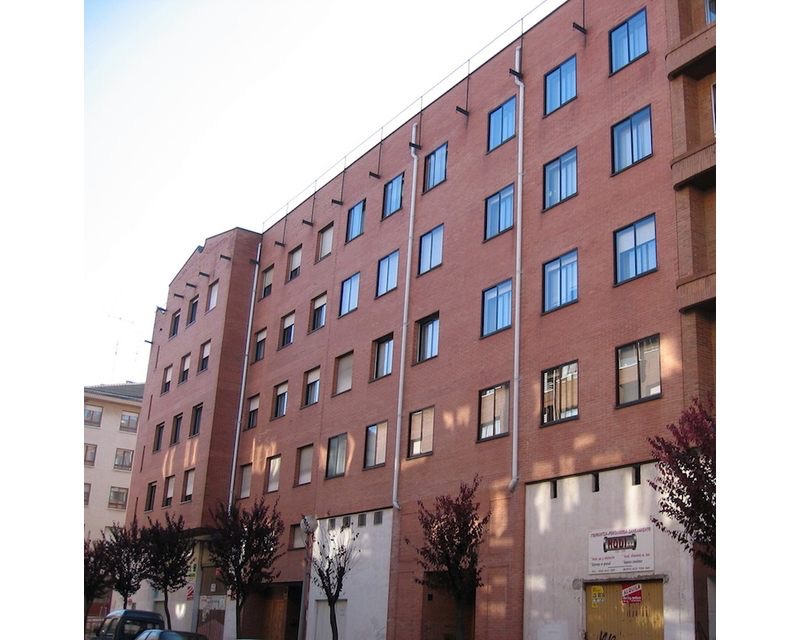 28 Viviendas vpo Vitoria/Gasteiz (Alava) 1988 imagen exterior Arquitecto Vitoria Gasteiz