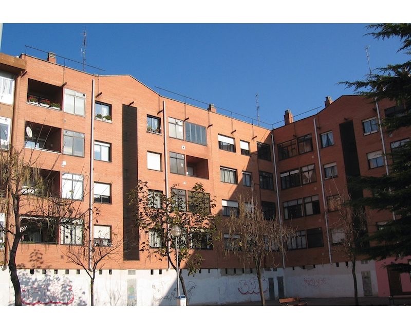 28 Viviendas vpo Vitoria/Gasteiz (Alava) 1988 imagen exterior Arquitecto Vitoria Gasteiz