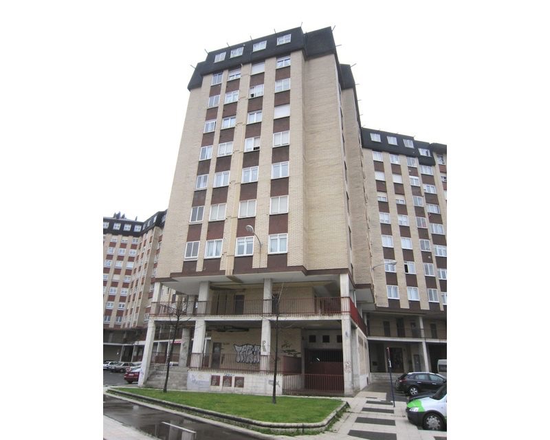 72 Viviendas vpo Vitoria/Gasteiz (Alava) 1989 imagen exterior Arquitecto Vitoria Gasteiz