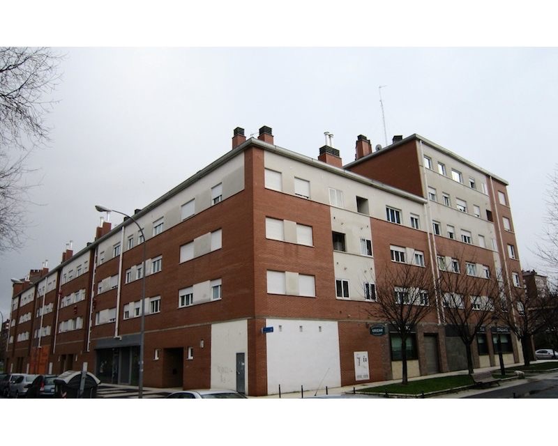 48 Viviendas vpo Vitoria/Gasteiz (Alava) 2002 imagen exterior Arquitecto Vitoria Gastei