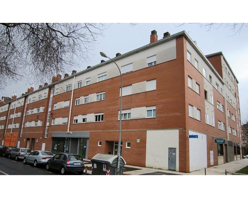 48 Viviendas vpo Vitoria/Gasteiz (Alava) 2002 imagen exterior Arquitecto Vitoria Gastei