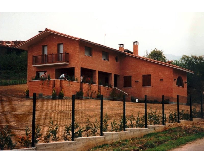 Vivienda unifamiliar en Lano (Burgos) 1994 imagen exterior Arquitecto Vitoria Gasteiz